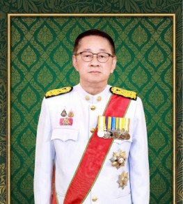  นายประเสริฐ จันทรรวงทอง